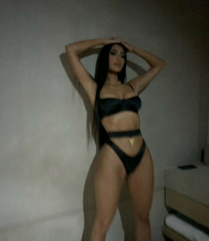 kim-kardashian gallery photo #1277