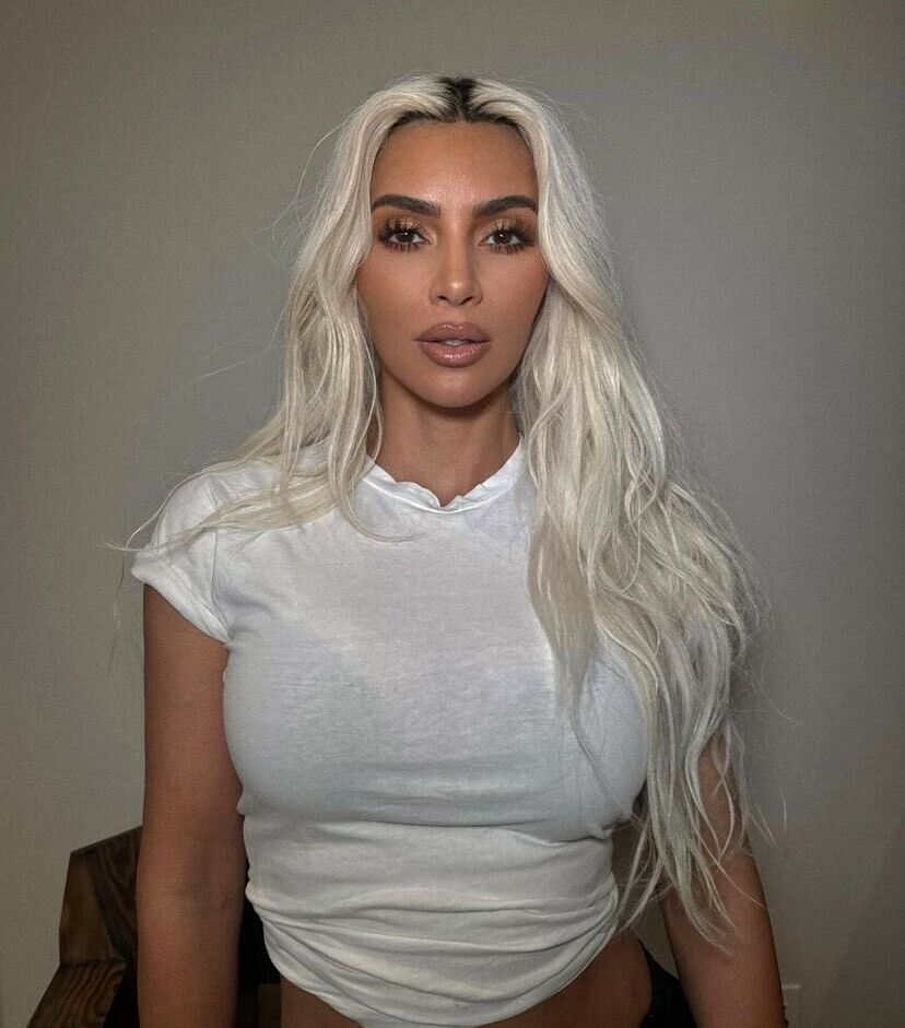 kim-kardashian gallery photo #1287