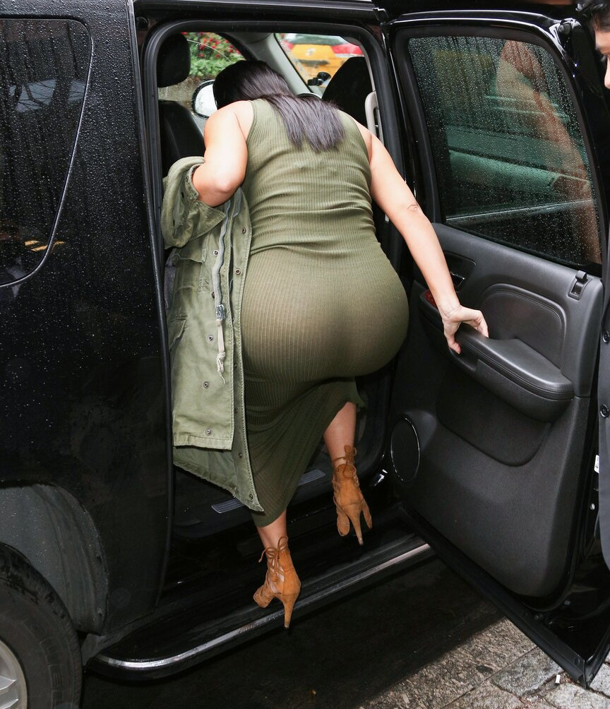 kim-kardashian gallery photo #1328