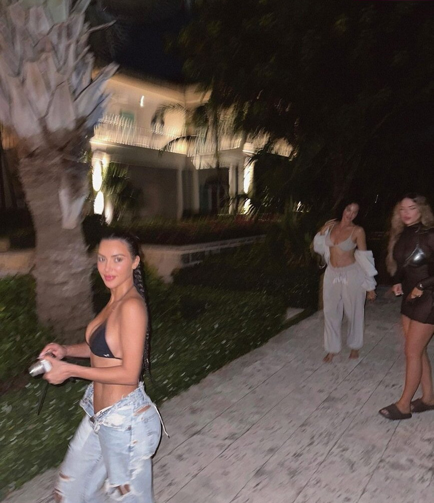 kim-kardashian gallery photo #1461