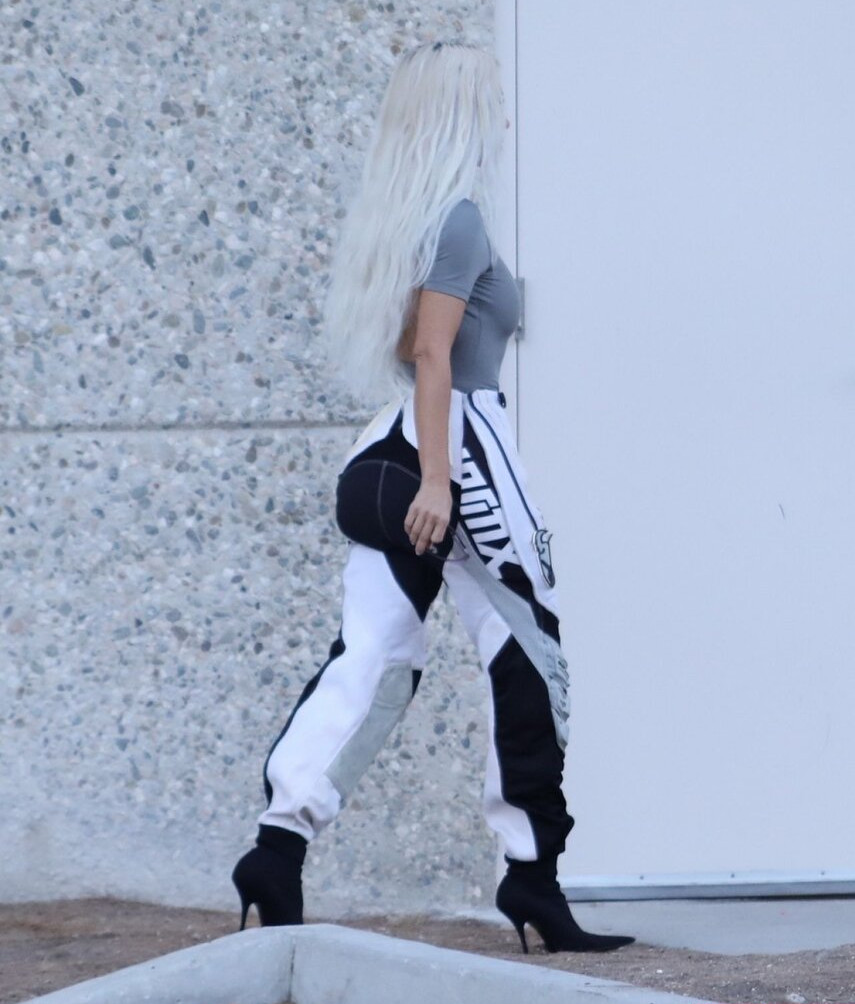 kim-kardashian gallery photo #1489