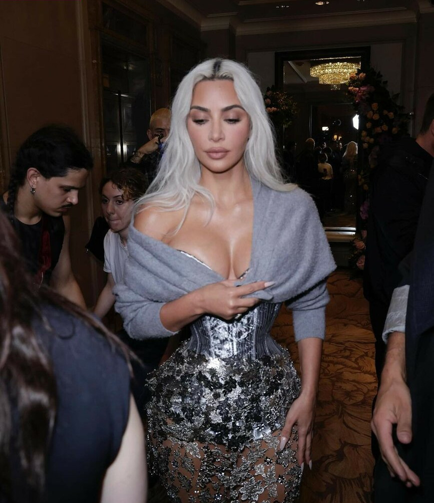 kim-kardashian gallery photo #1606