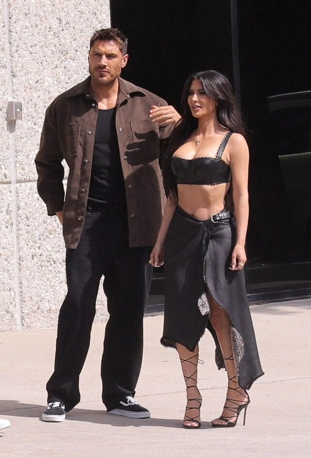 kim-kardashian gallery photo #1664