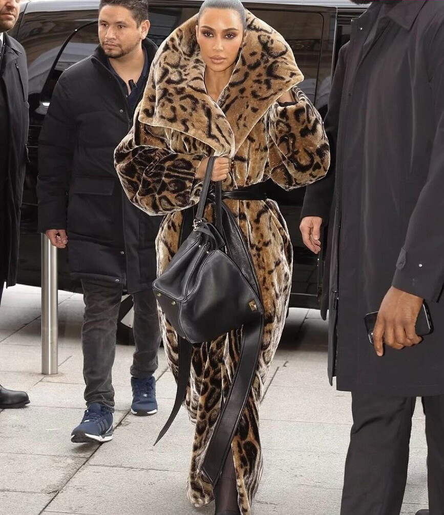 kim-kardashian gallery photo #2063