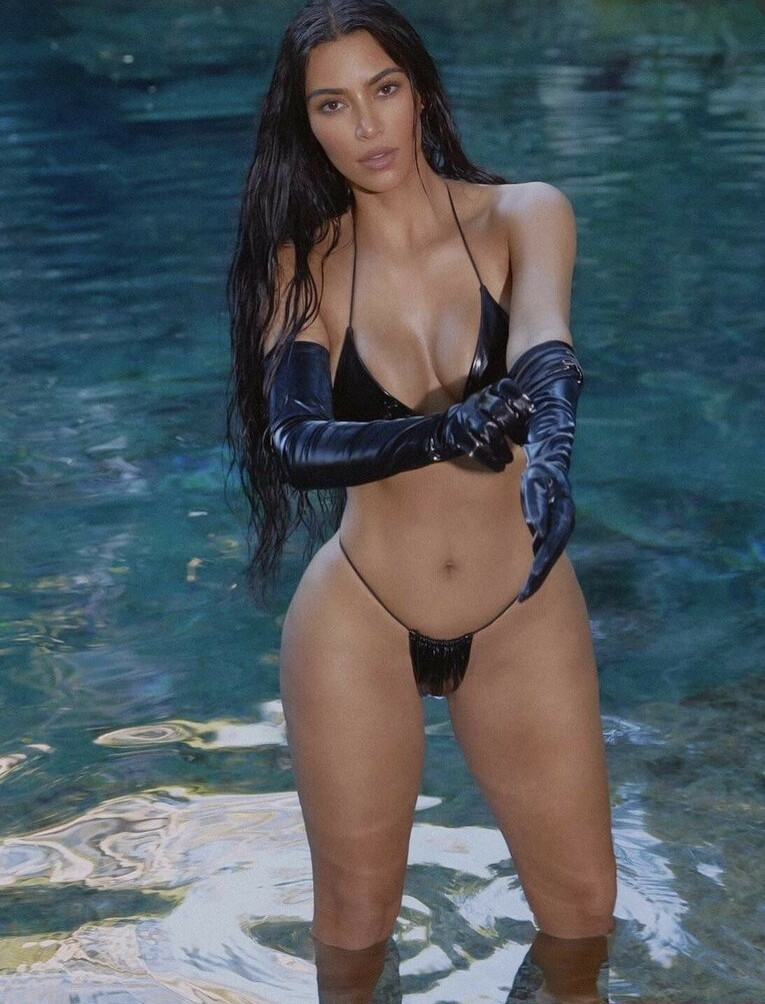 kim-kardashian gallery photo #2144