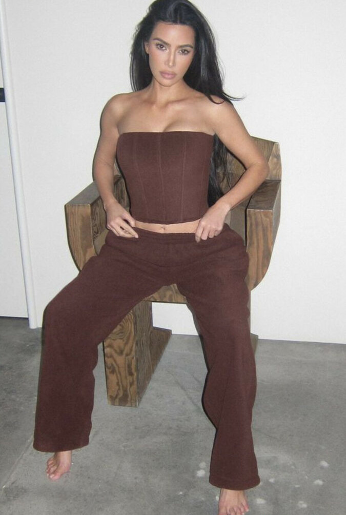 kim-kardashian gallery photo #2181