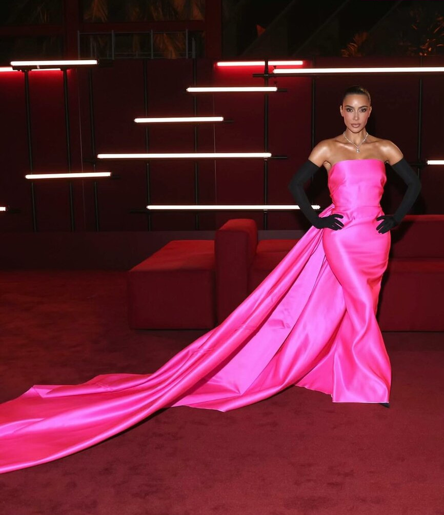 kim-kardashian gallery photo #2261