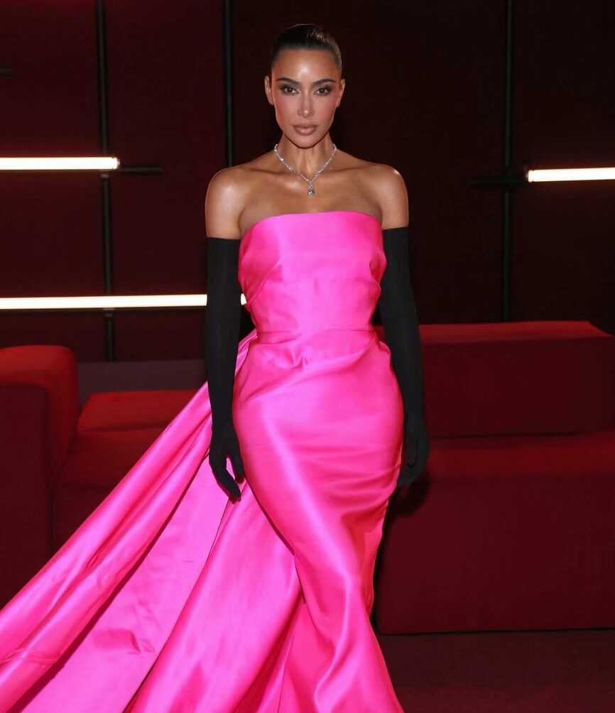 kim-kardashian gallery photo #2265