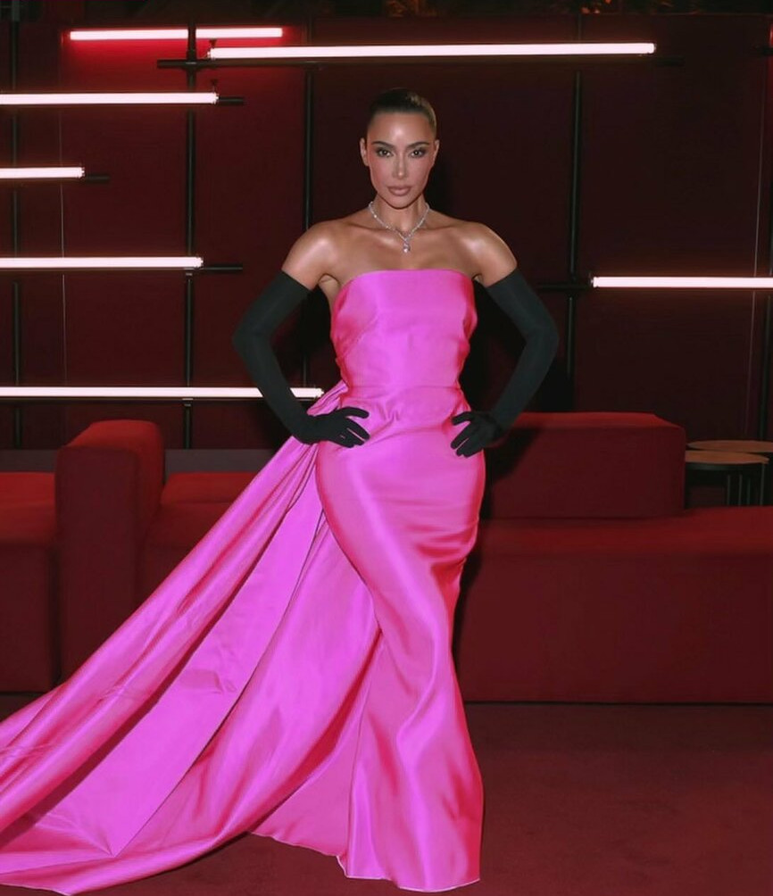 kim-kardashian gallery photo #2267