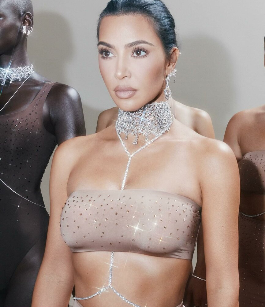 kim-kardashian gallery photo #2303