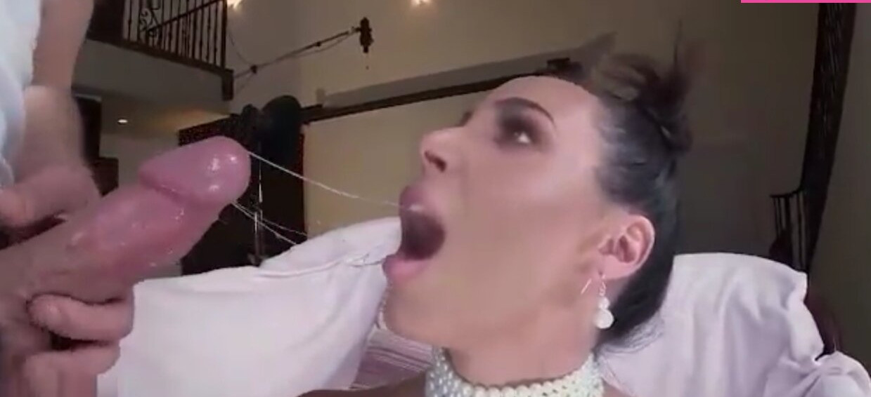 kim-kardashian gallery photo #2410