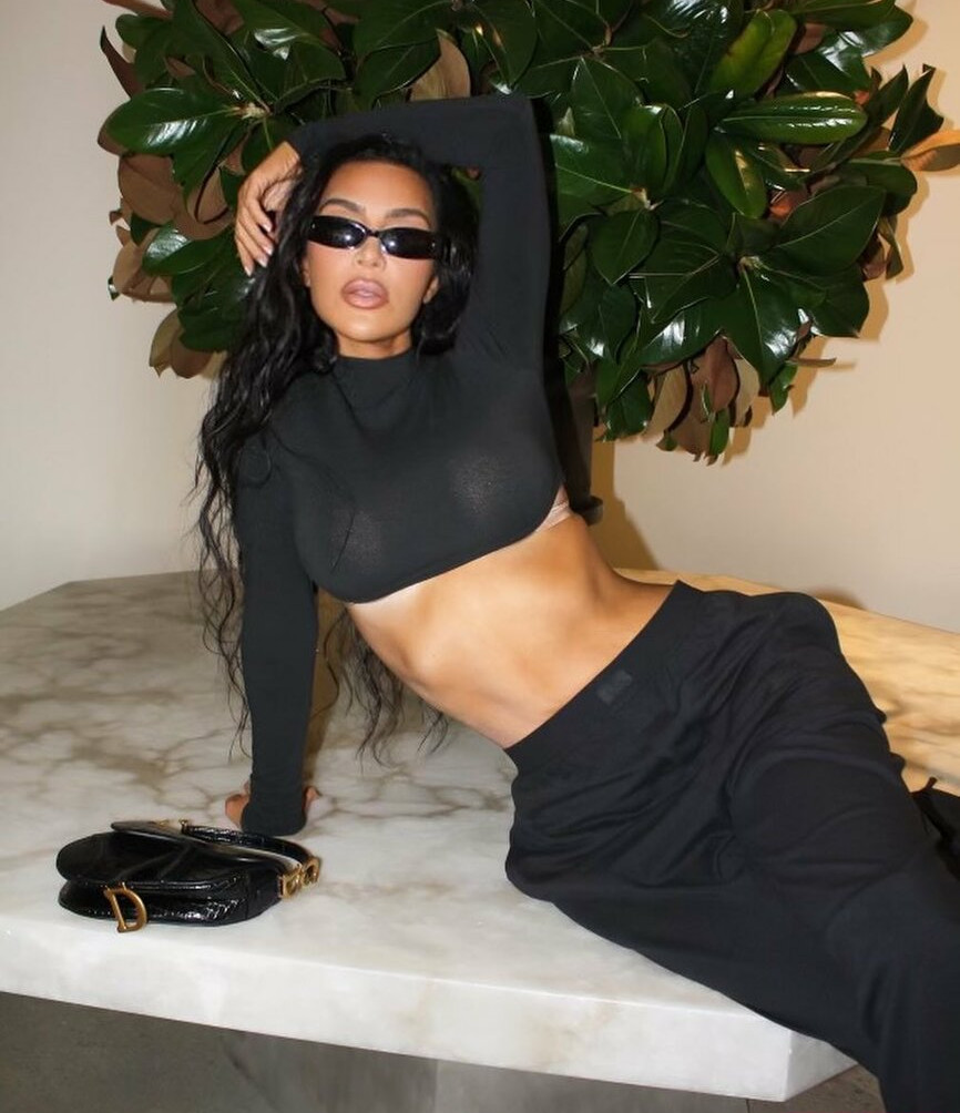 kim-kardashian gallery photo #2444