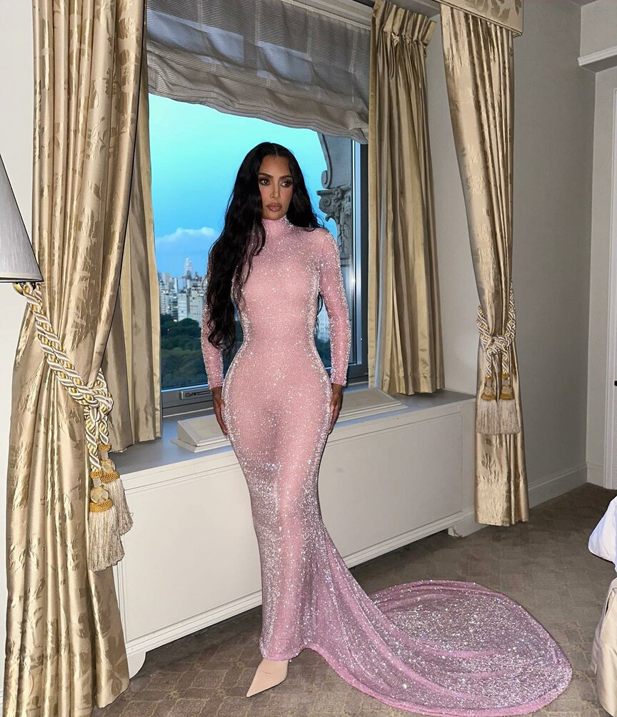 kim-kardashian gallery photo #2497