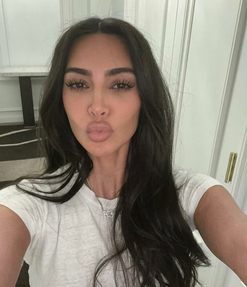 kim-kardashian gallery photo #2536