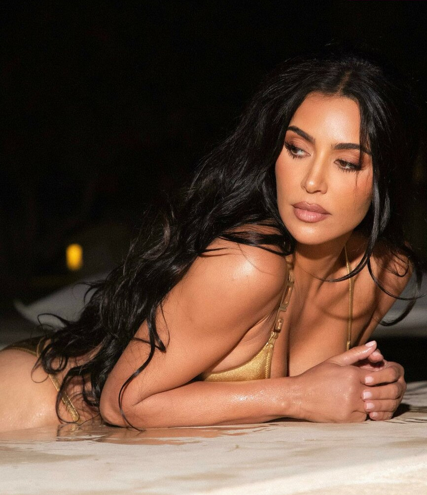 kim-kardashian gallery photo #2540