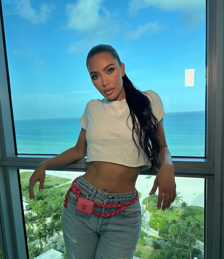 kim-kardashian gallery photo #2595