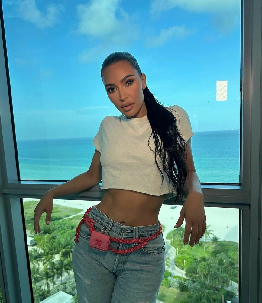 kim-kardashian gallery photo #2599