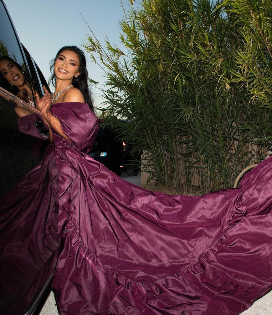 kim-kardashian gallery photo #2656