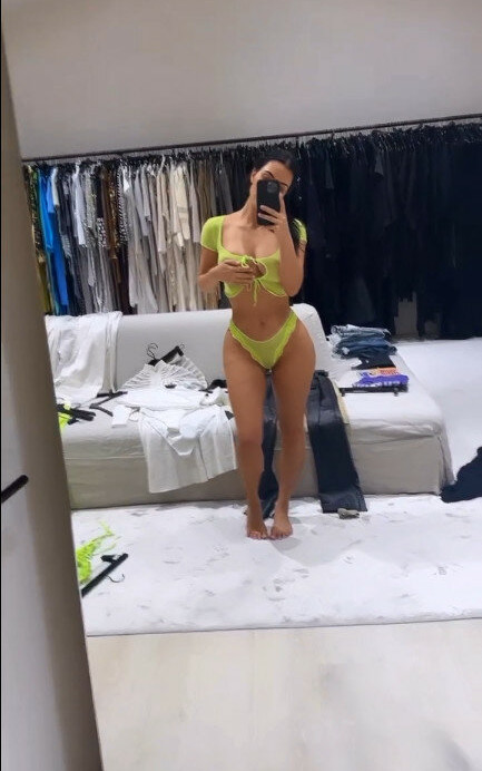 kim-kardashian gallery photo #2692