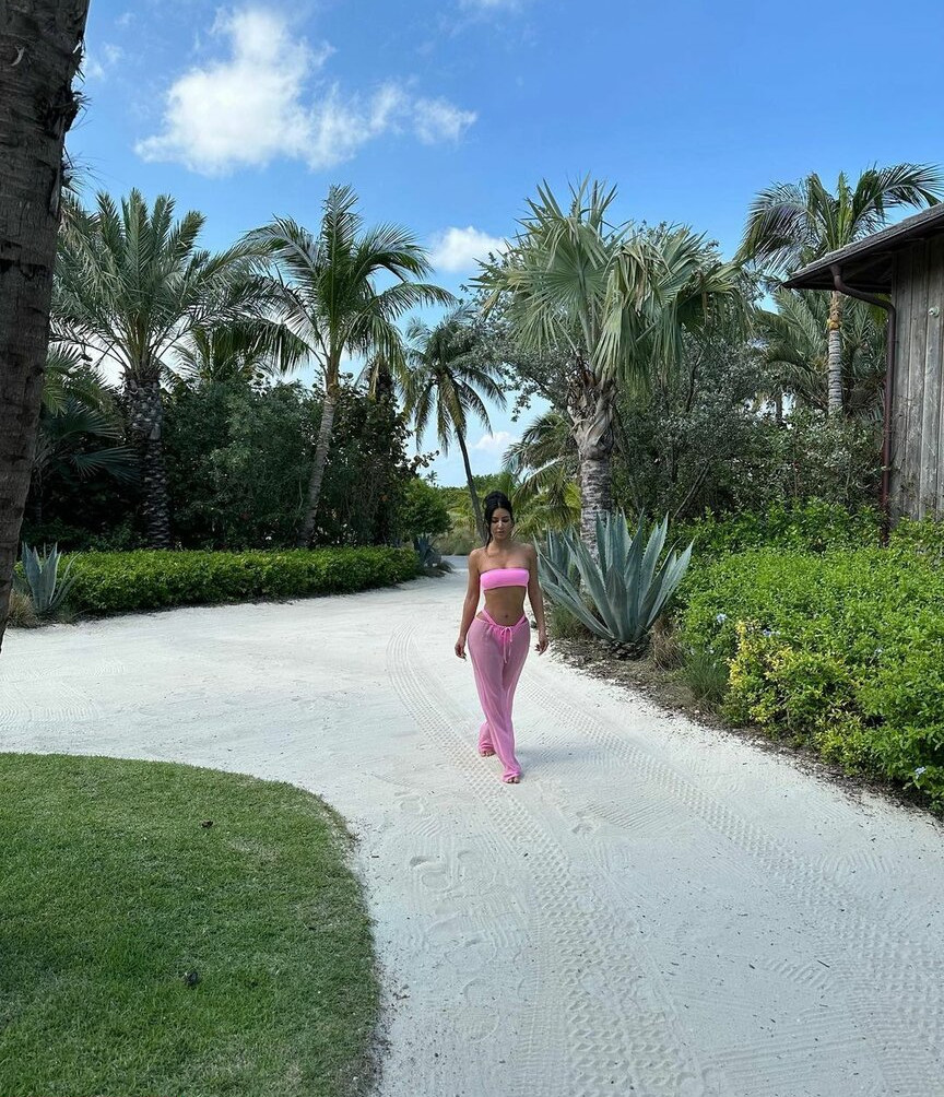 kim-kardashian gallery photo #2694