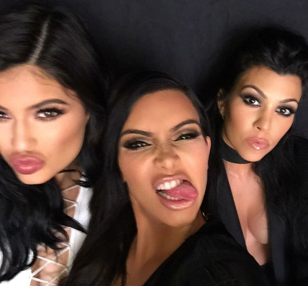 kim-kardashian gallery photo #2708