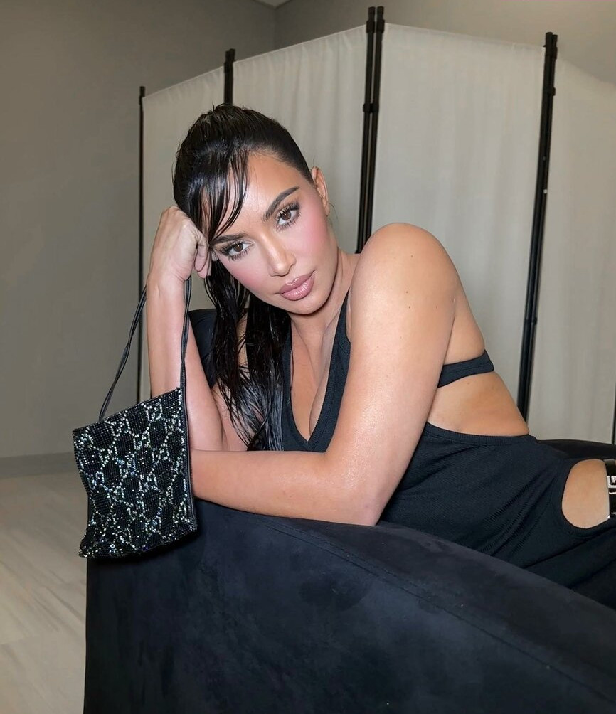 kim-kardashian gallery photo #2748