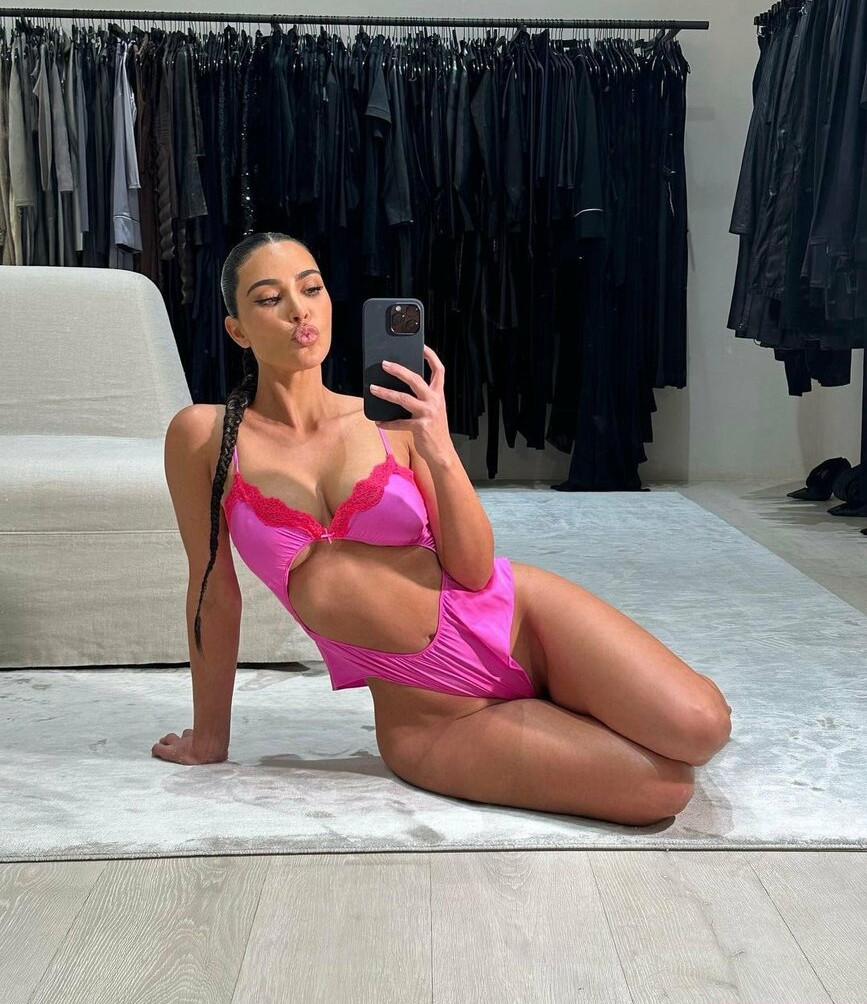 kim-kardashian Nude Leaks OnlyFans Photos #3077 - LeakJerk