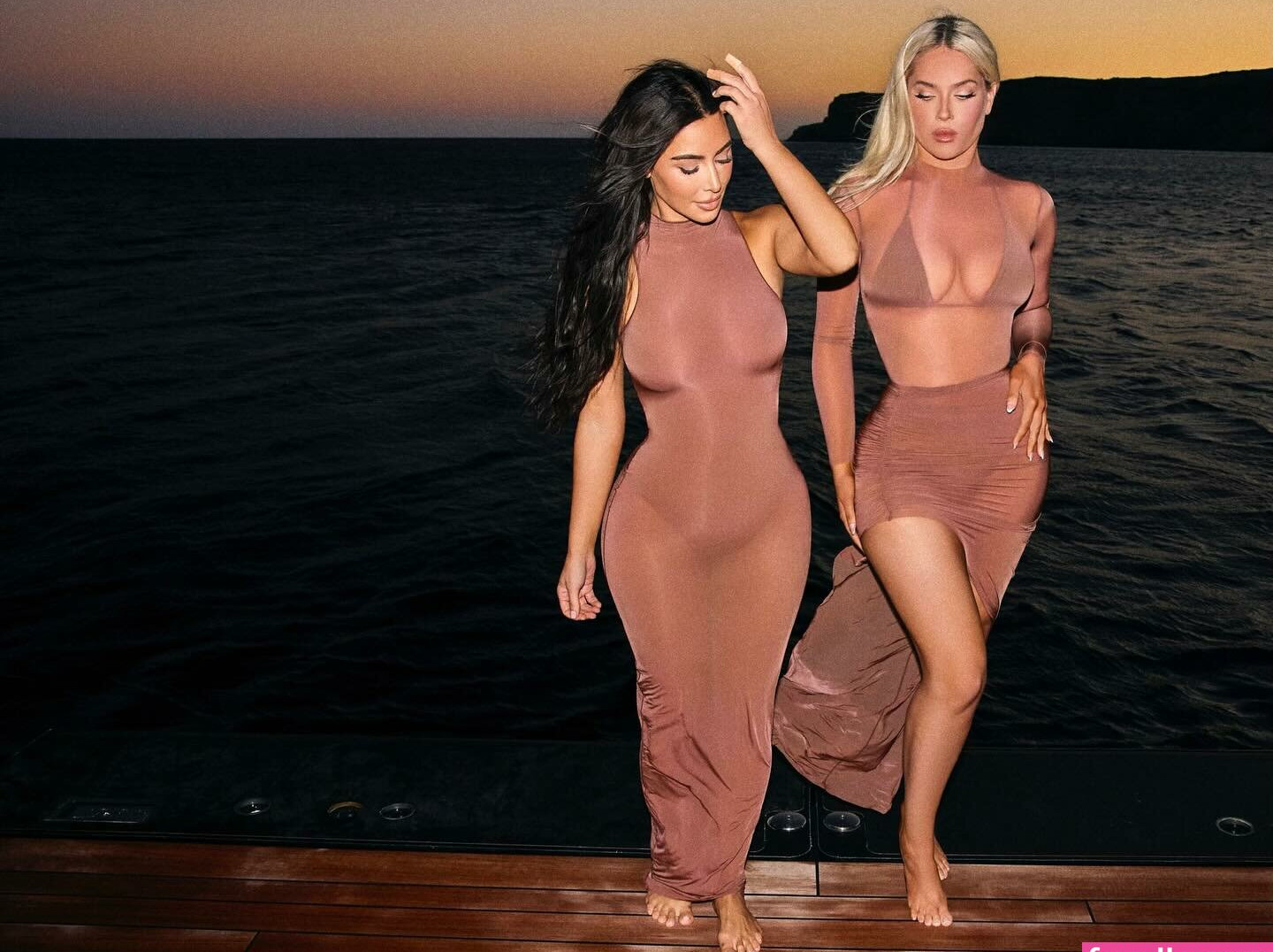 kim-kardashian gallery photo #401