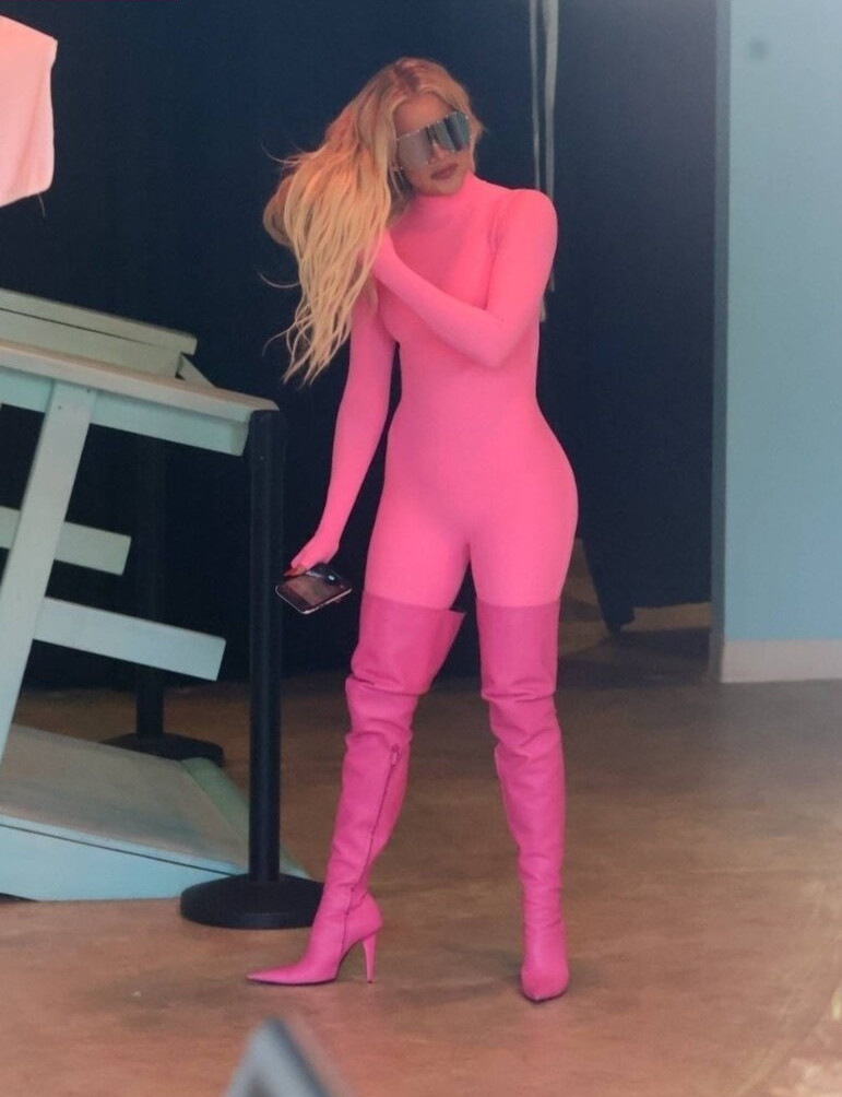 kim-kardashian gallery photo #423