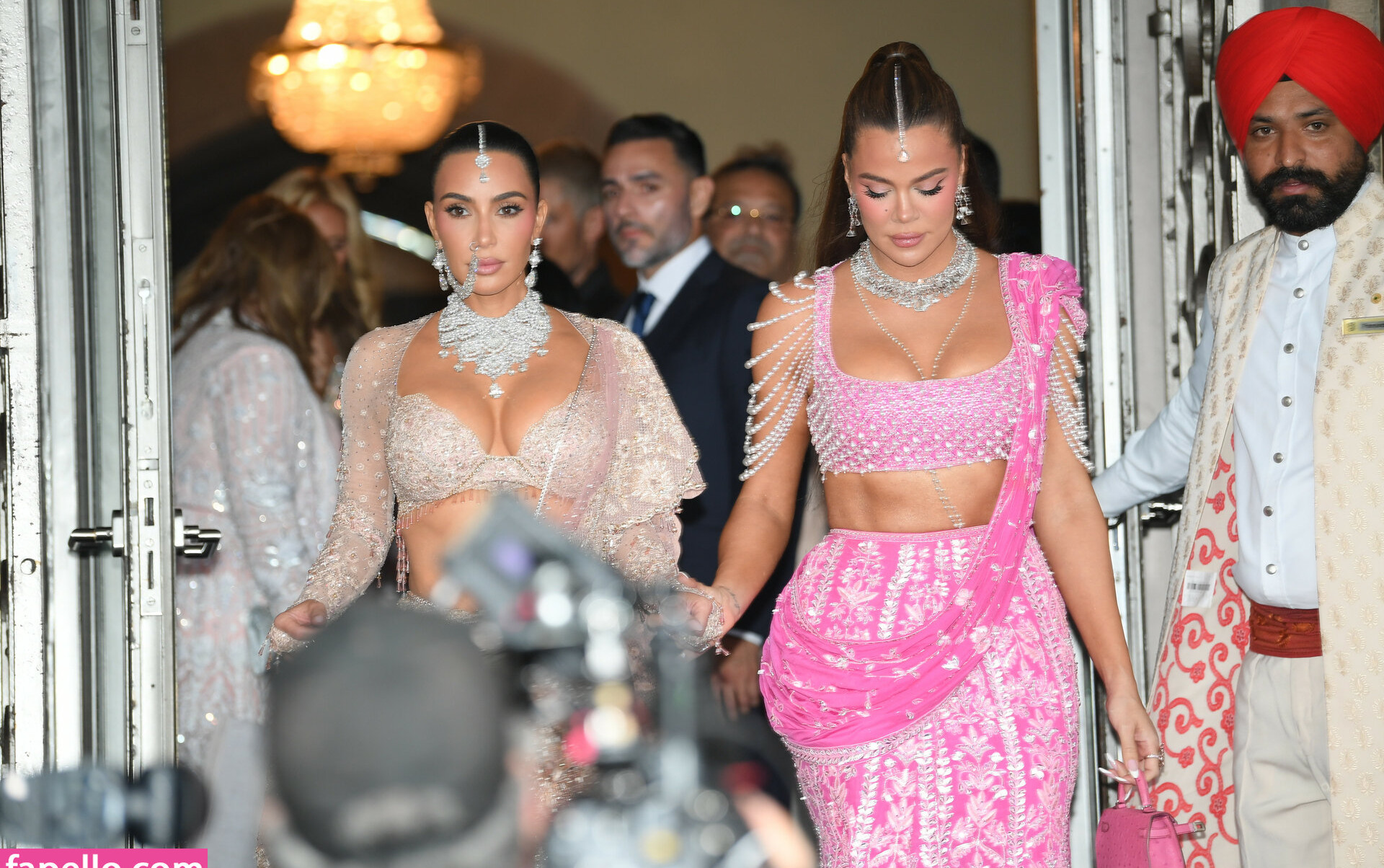 kim-kardashian gallery photo #487