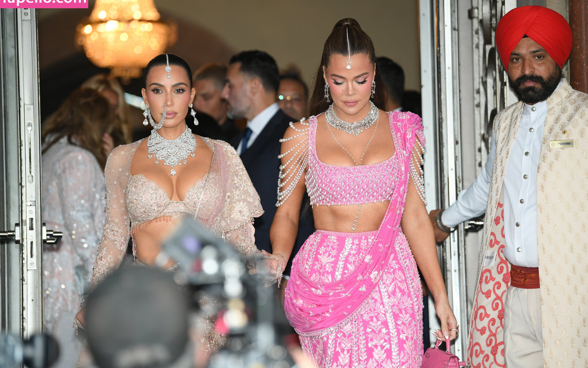 kim-kardashian gallery photo #489