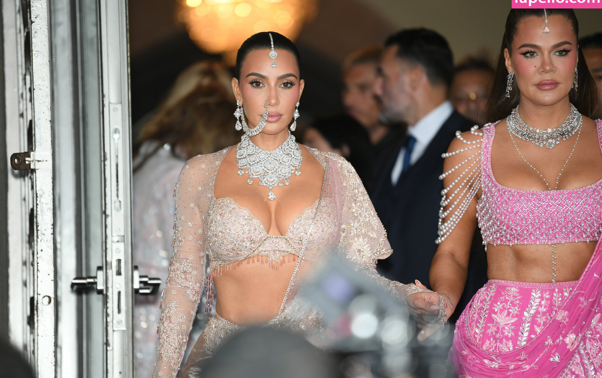 kim-kardashian gallery photo #491