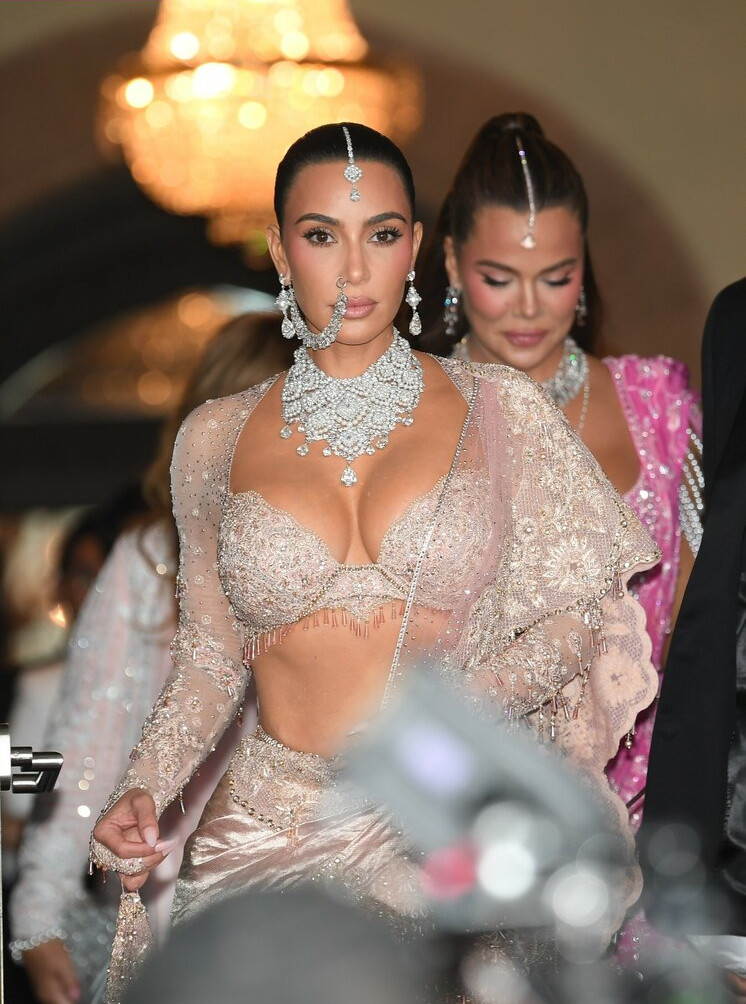 kim-kardashian gallery photo #501