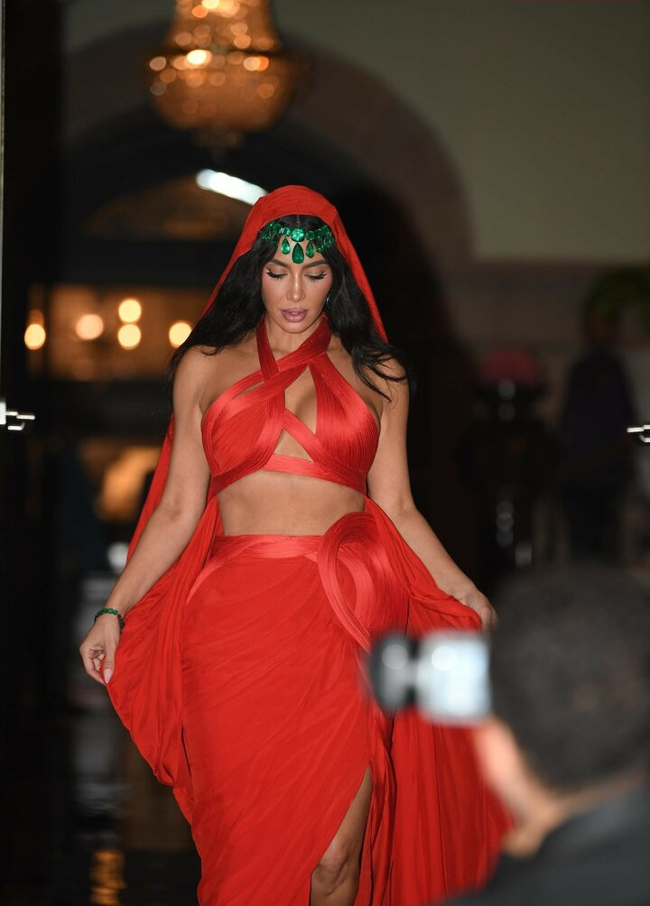 kim-kardashian gallery photo #515