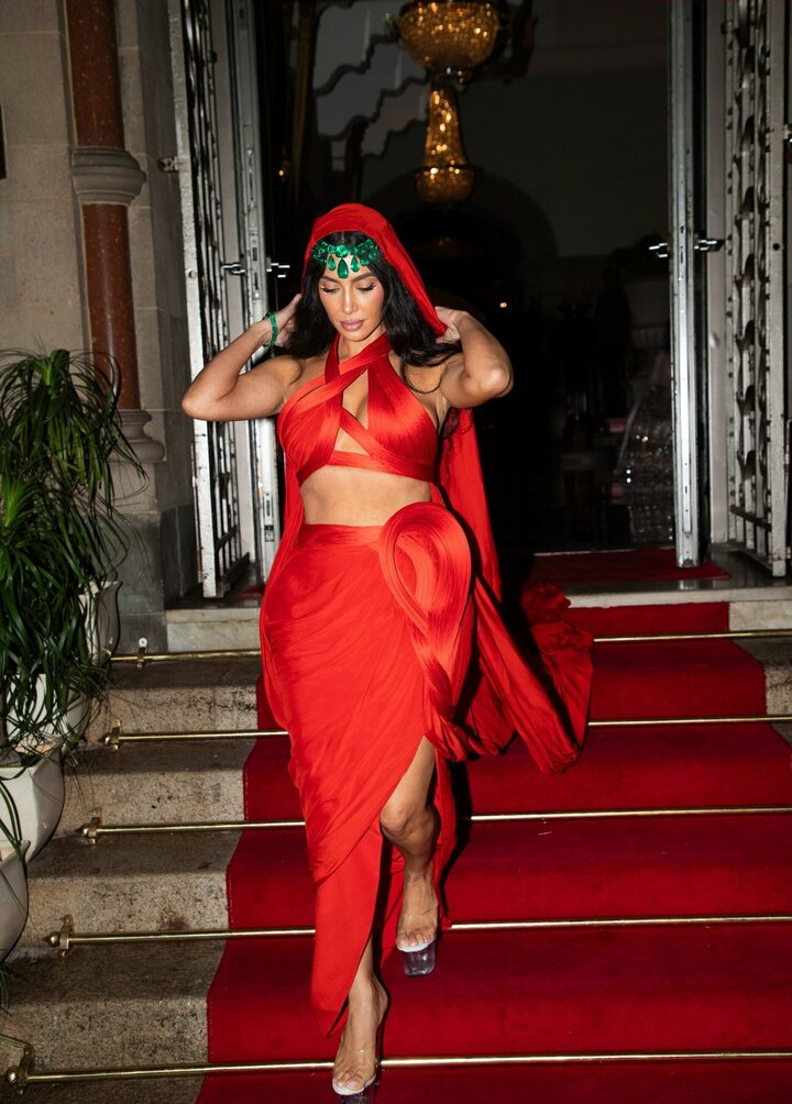 kim-kardashian gallery photo #529