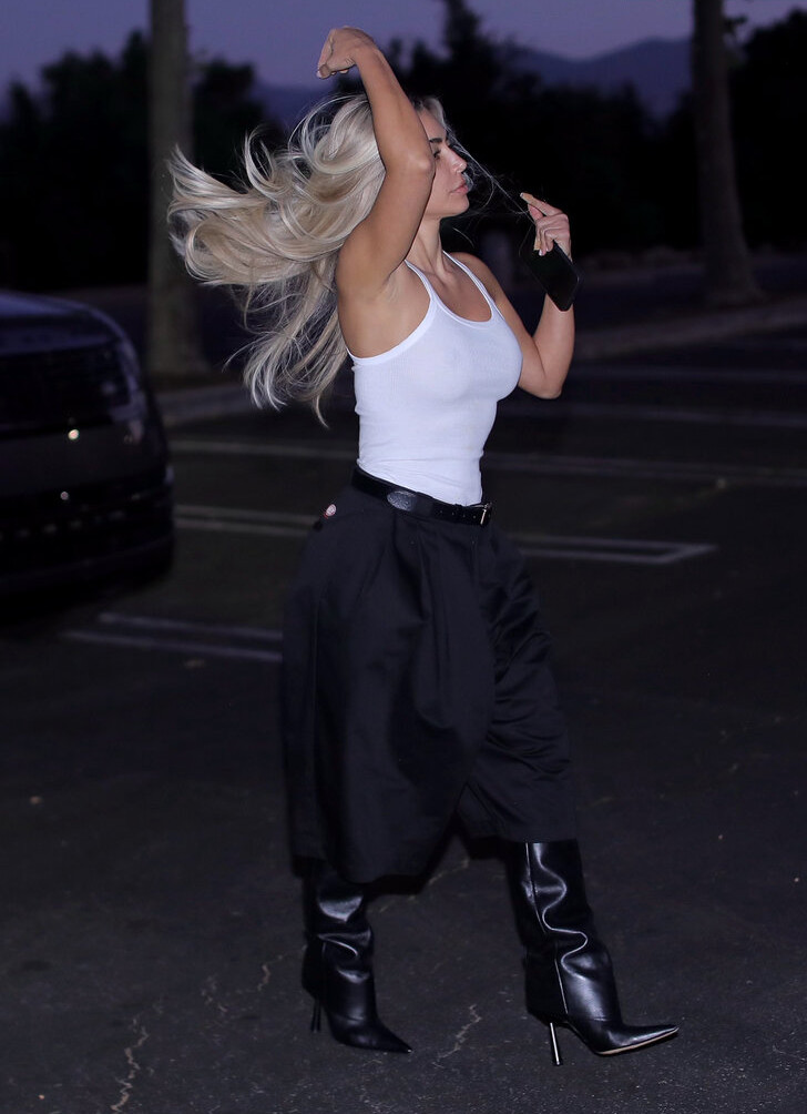 kim-kardashian gallery photo #592