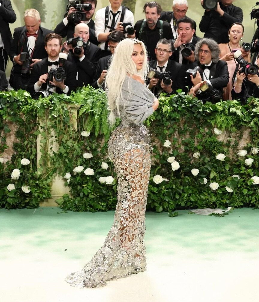 kim-kardashian gallery photo #627