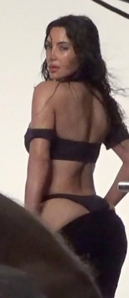 kim-kardashian gallery photo #646