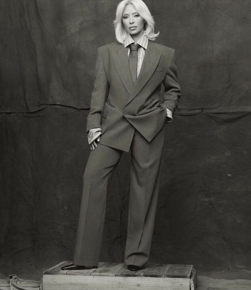 kim-kardashian gallery photo #778