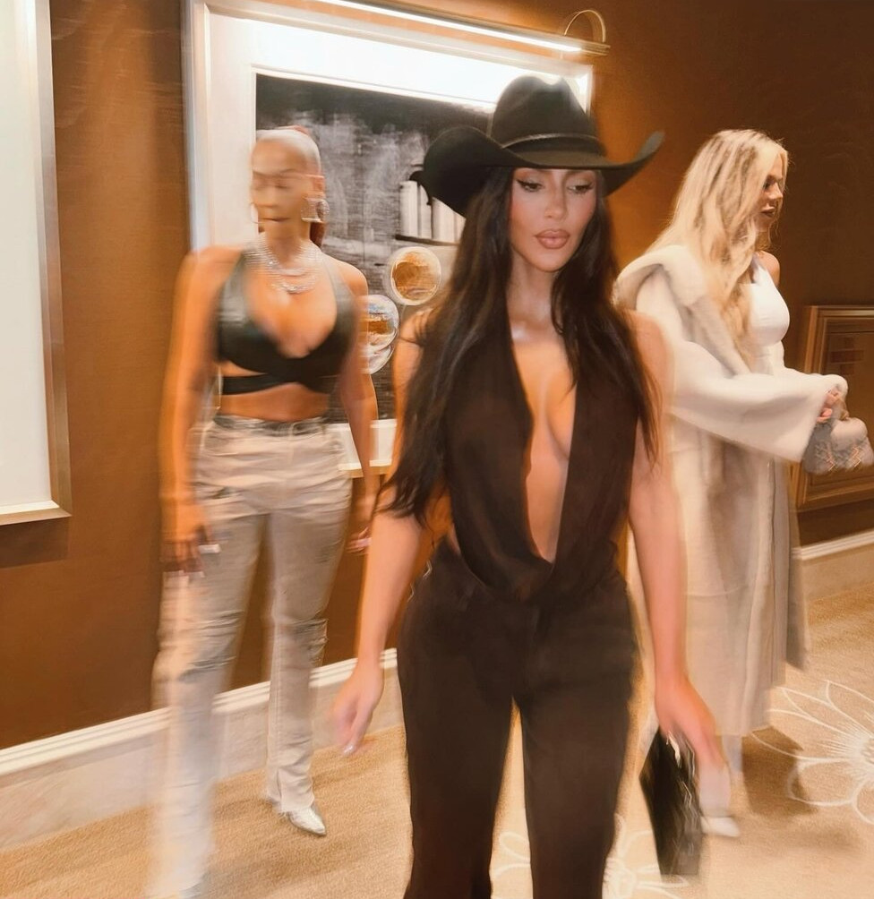 kim-kardashian gallery photo #868