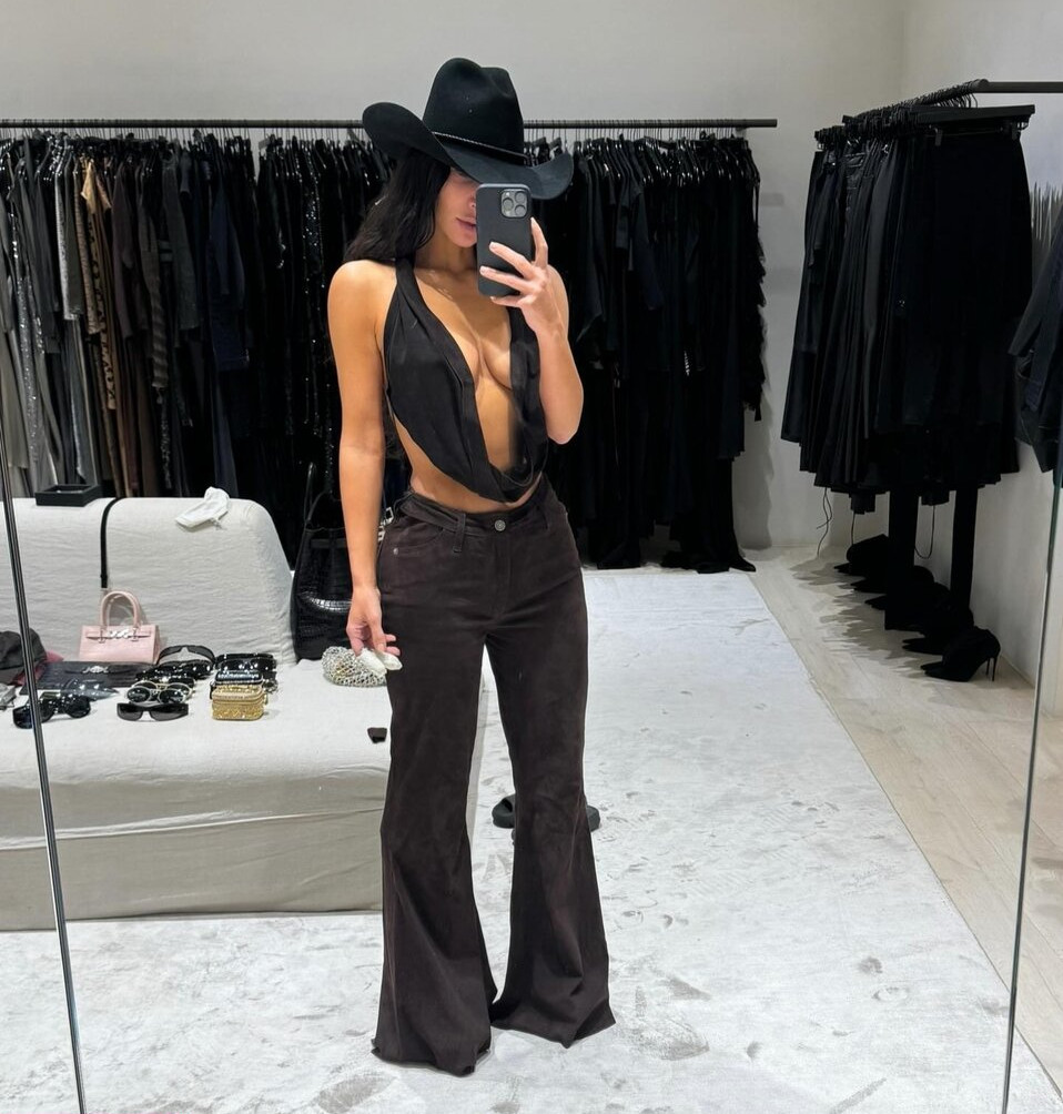 kim-kardashian gallery photo #870