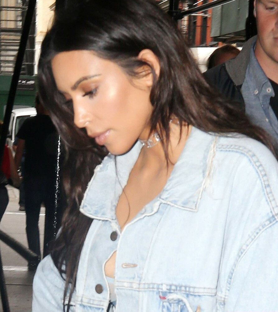 kim-kardashian gallery photo #954