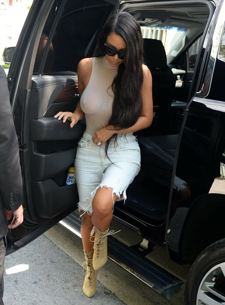 kim-kardashian gallery photo #983
