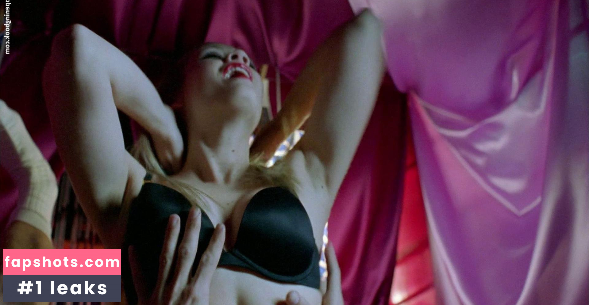 Kim Matula Filtración Desnuda OnlyFans Foto #32 - Fapshots