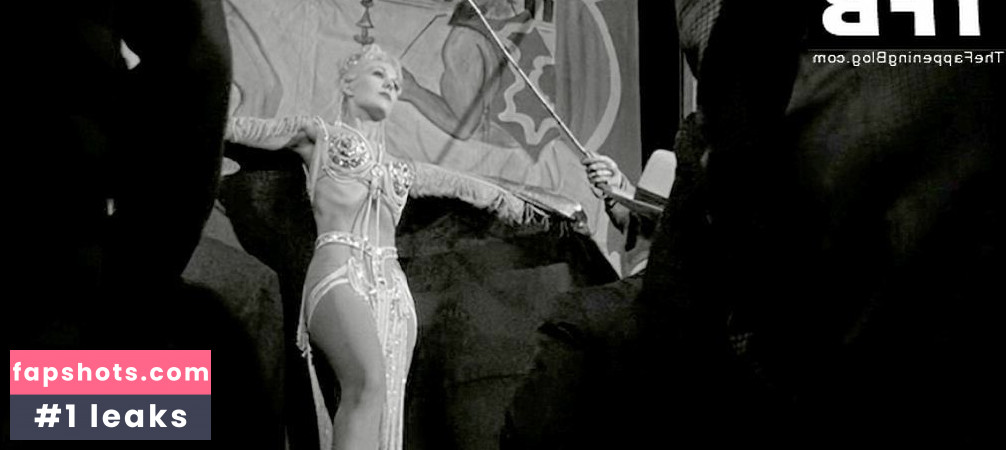 Kim Novak gallery photo #25