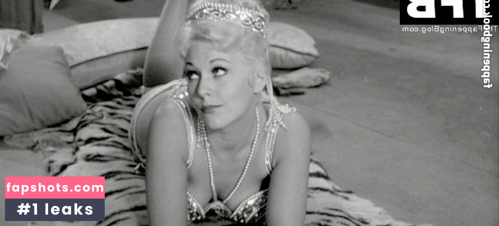 Kim Novak gallery photo #26