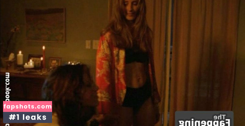 Kim Raver gallery photo #25