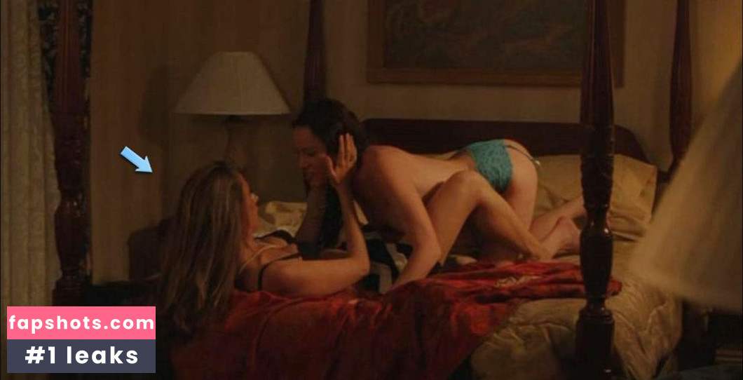 Kim Raver gallery photo #40