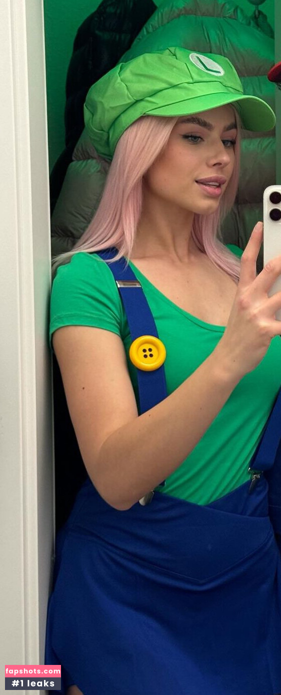 Kim Schiele gallery photo #22