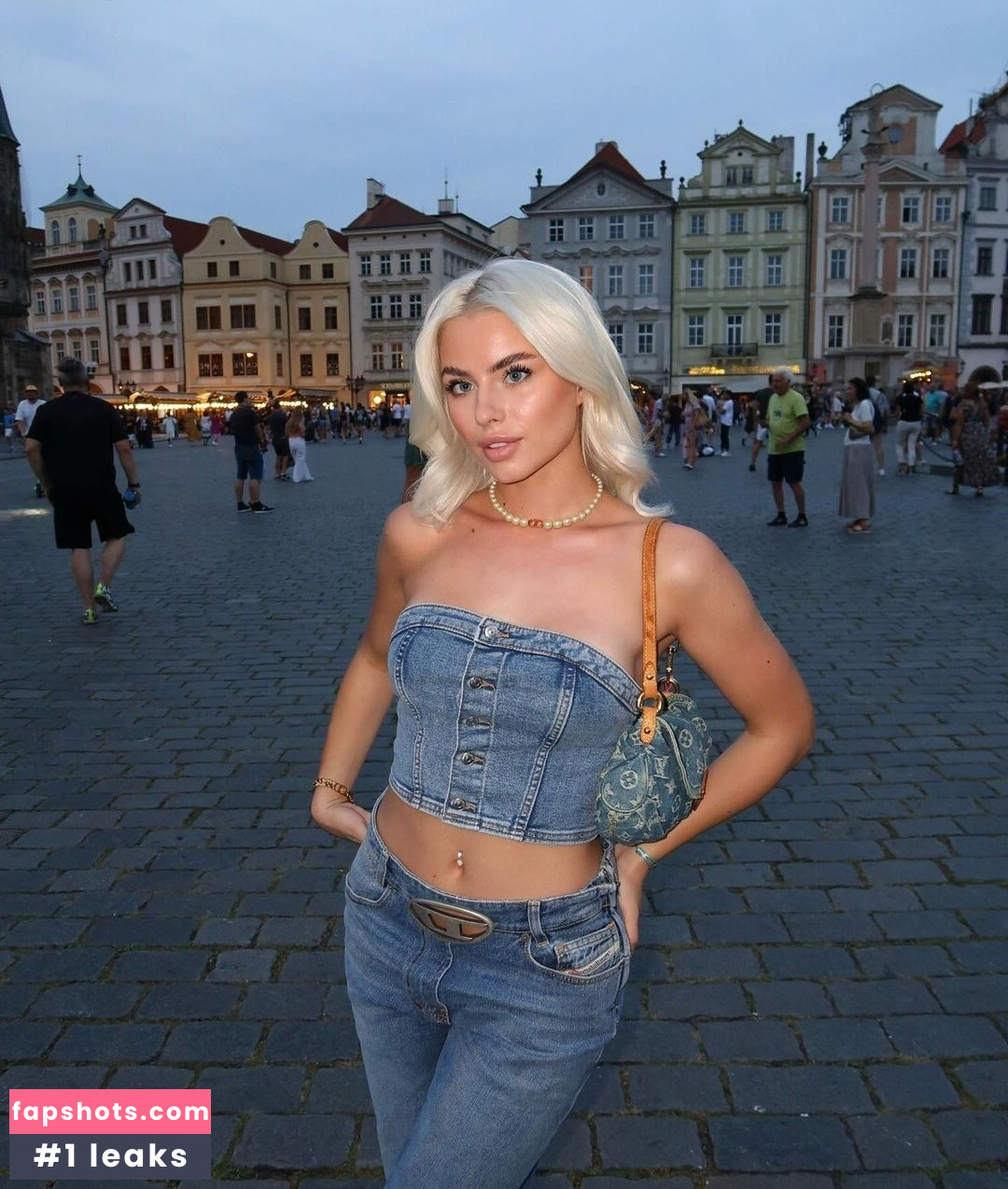 Kim Schiele gallery photo #52